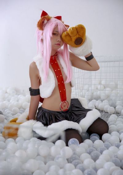 傅菁